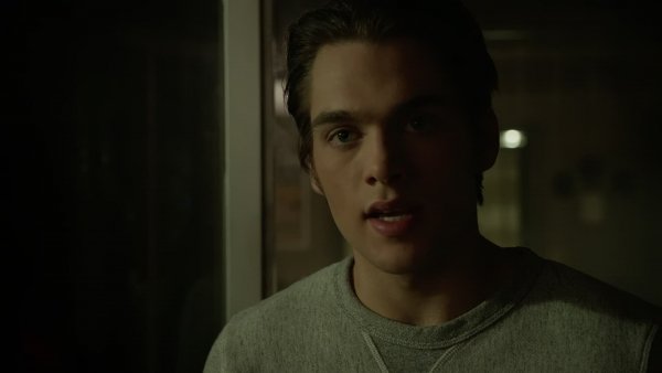 Teen_Wolf.S06E08.1080p.RUS.MVO.VO_production.mp4