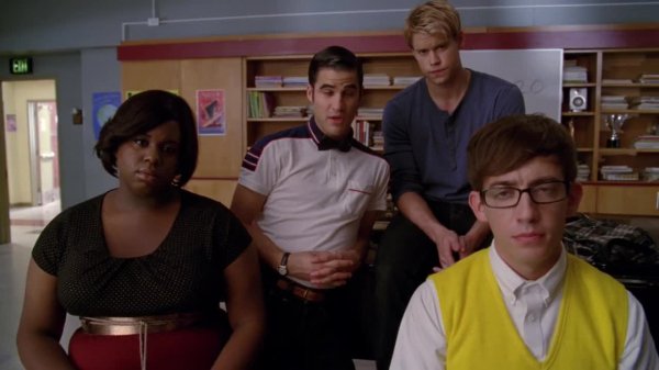 Glee.s04e02.720p.Rus.MVO.Flux-Team.and.Tomas&Minami.mp4