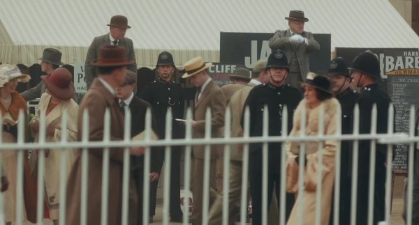 Peaky.Blinders.S02E06.1080p.RUS.DUB.mp4