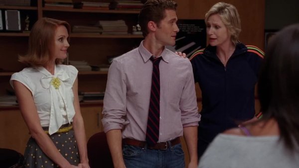 glee.s02e05.720p.RUS.MVO.THT.mp4